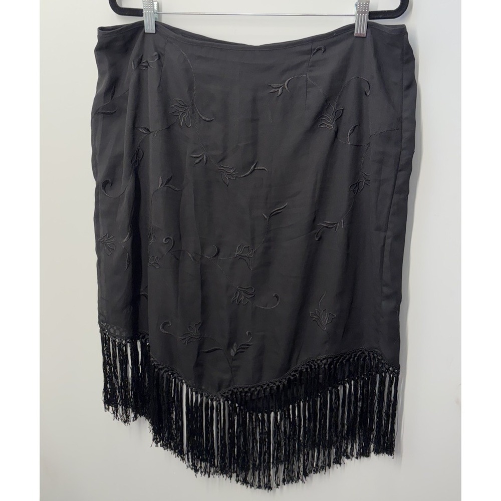 Y2K Venezia Jeans Black Floral Embroidered Fringe Midi Skirt Size 18 Boho Goth